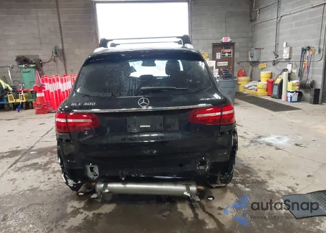 2019 Mercedes-Benz Glc 300 4Matic из США, поврежденный, VIN WDC0G4KB0KF642648